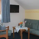 Apartment Ferienapartmenthaus Hubertushof Mittenwald