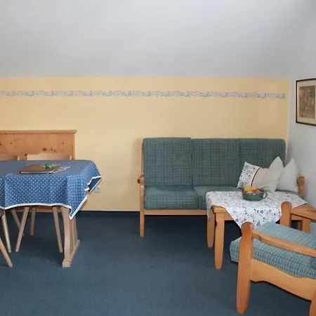 Ferienapartmenthaus Hubertushof * Mittenwald