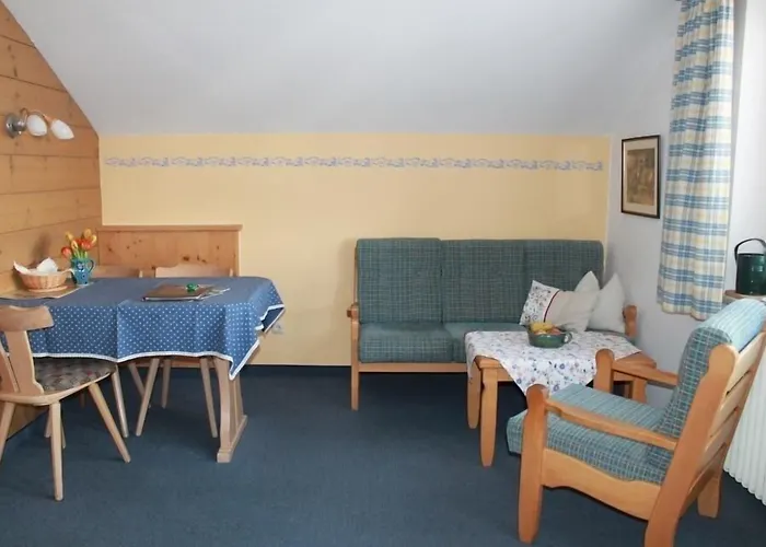 Ferienapartmenthaus Hubertushof * Mittenwald